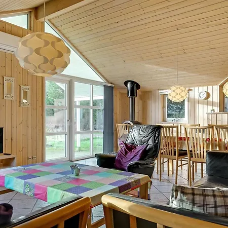 Tyki - 12km From The Sea By Interhome Feriehus